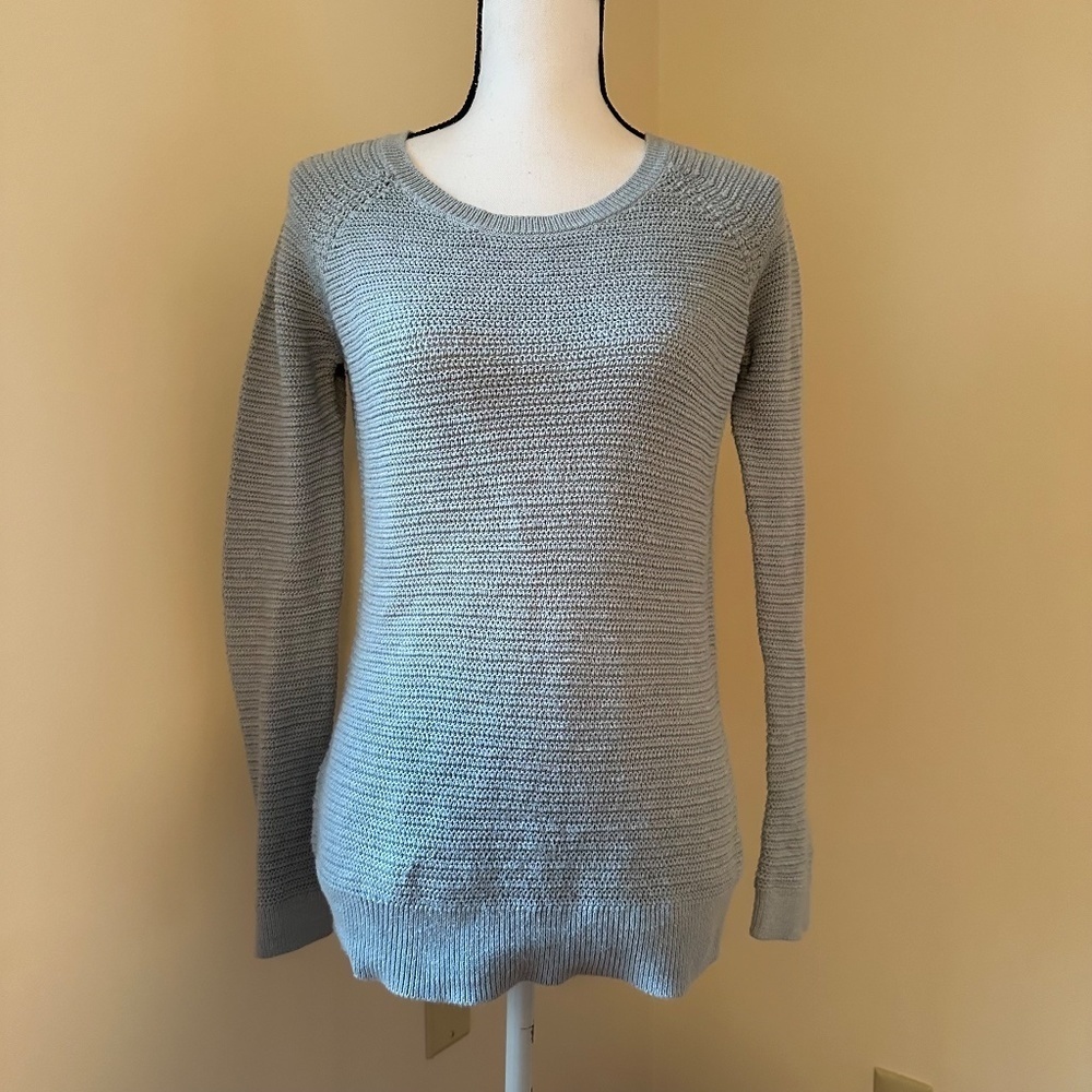 **LOFT* Light Blue Long Sleeve Knitted Sweater Size Medium